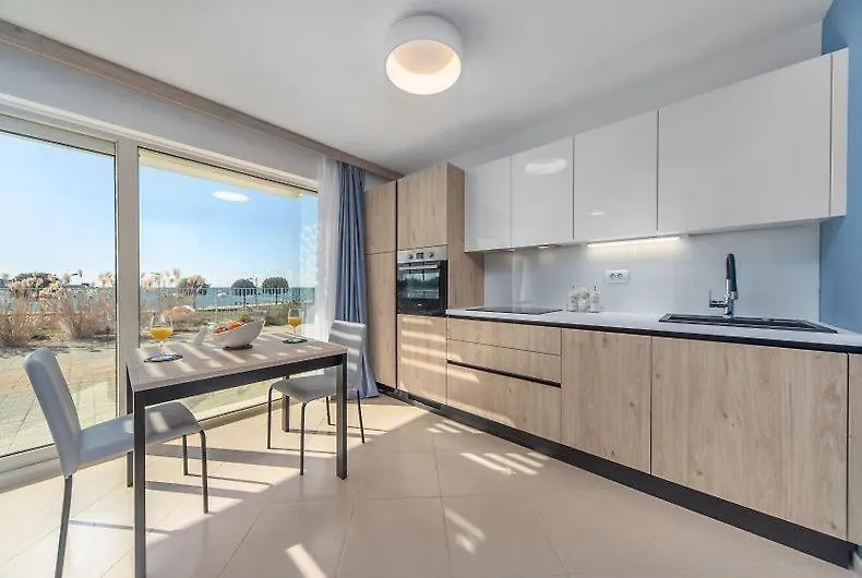 Apartment Garden Palace Superior Studio Sea View II Umag Croatia
