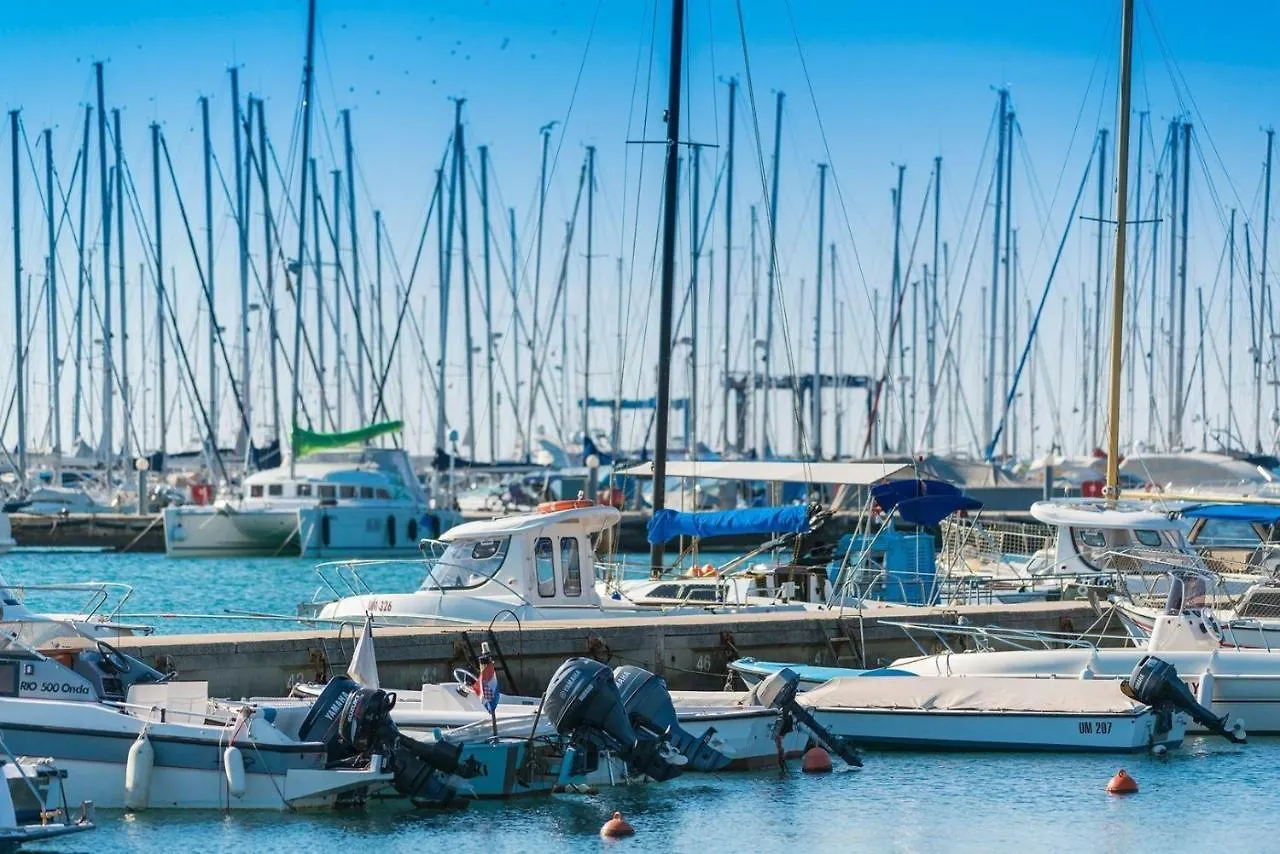 Garden Palace Superior Studio Sea View II Umag